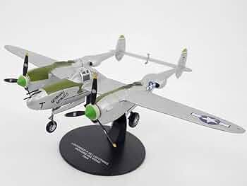 P38 Lightning リチャード・ボング 限定版 1:72 Amazon.com: Airplane P-38 P-38J Lightning Down Beat Richard