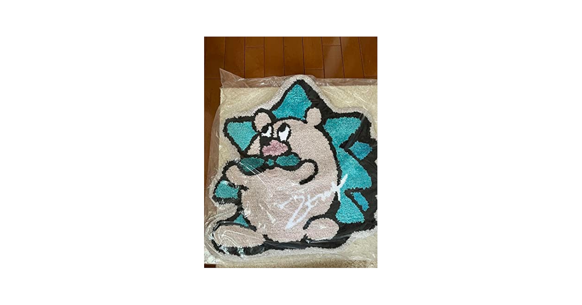 ずとまよ うにぐり ラグ