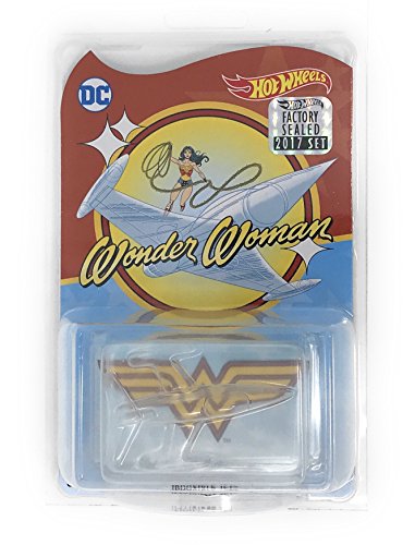Hot Wheels 2017 Collector Edition Wonder Woman Invisible Jet