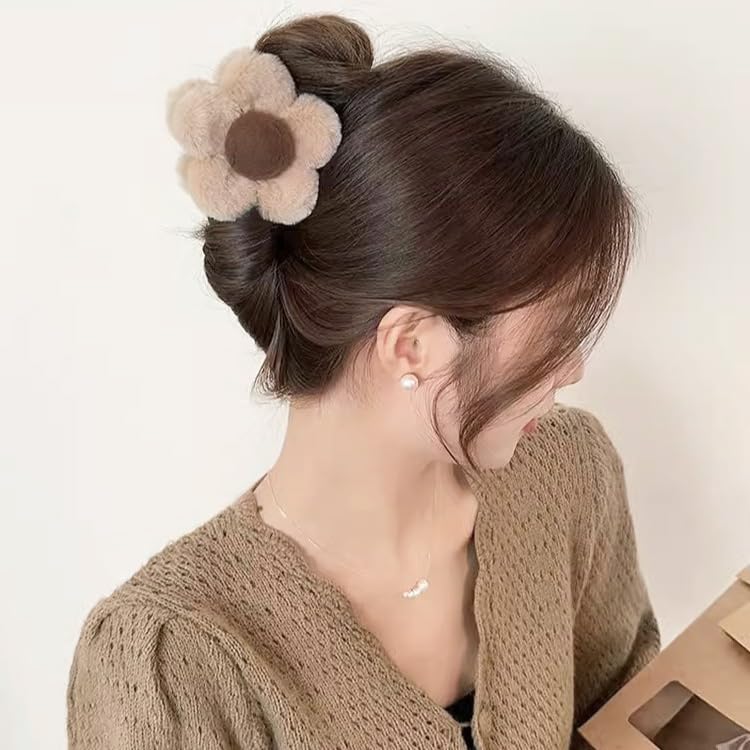 Pinza para cabello con diseño de flor beige miniatura 2