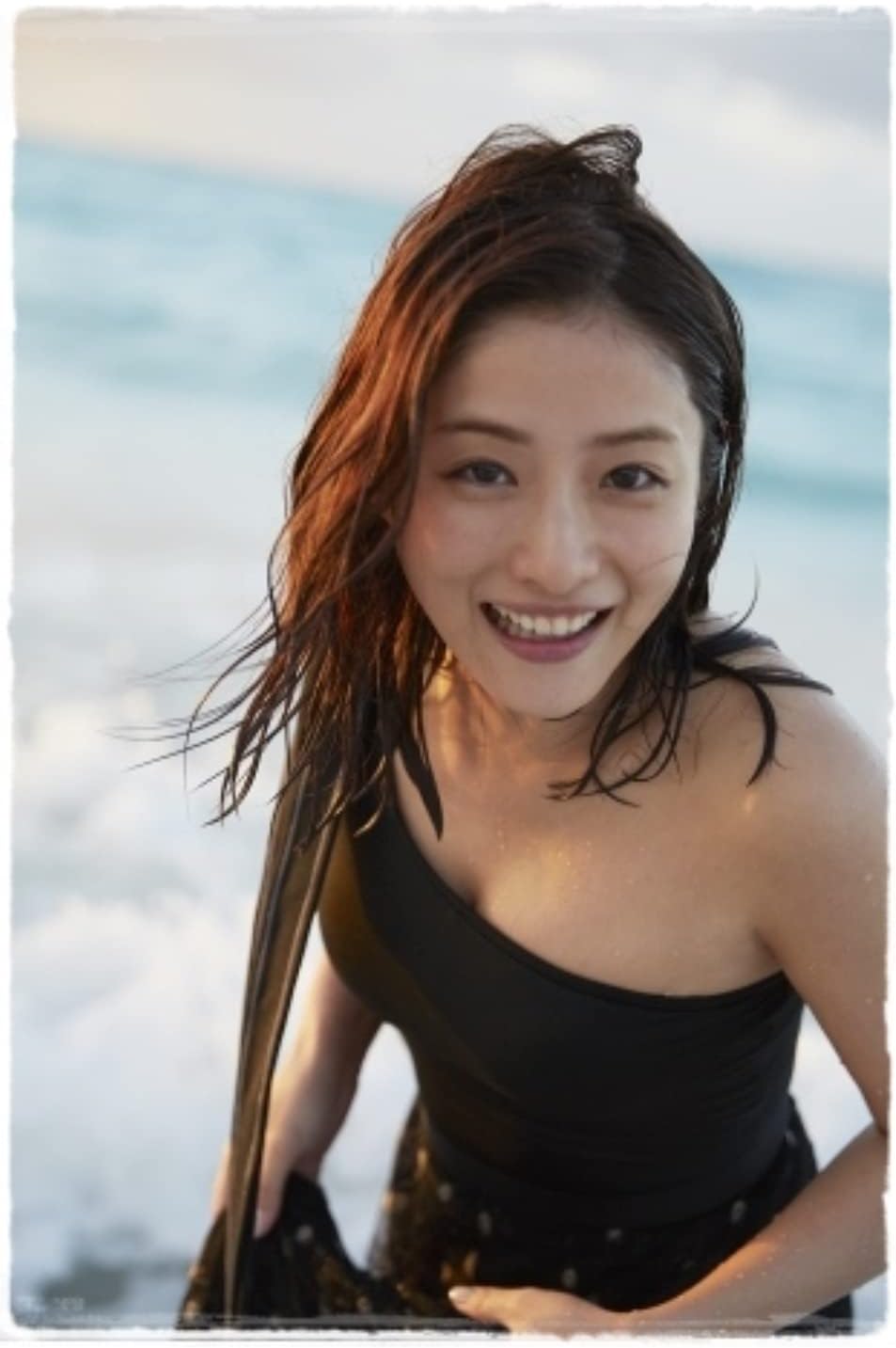 Amazon Co Jp 石原さとみ L判フォト 生写真 500枚 家電 カメラ