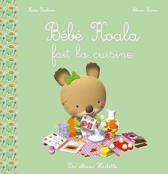 Paperback Bébé Koala fait la cuisine [French] Book