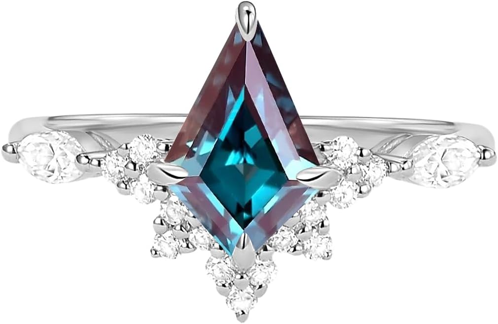 1ct 1.5ct 2ct Alexandrite Engagement Ring - Kite Cut Alexandrite Rings White Yellow Rose 10K 14K 18K Solid Gold Sterling Silver Alexandrite Anniversary Promise Ring for Women