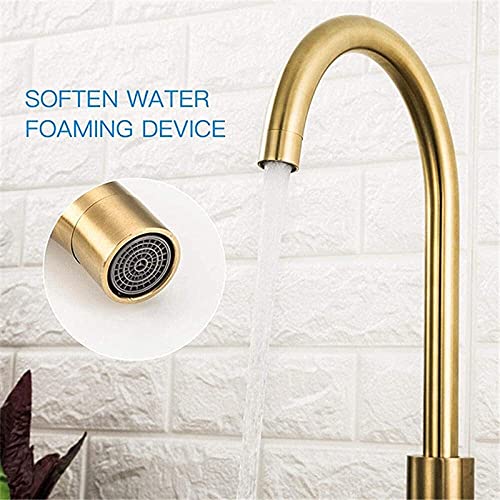 Robinetterie de cuisine en acier inox pour simplifier votre vaisselle quotidienne