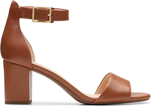 Clarks Women's Deva Mae Court Shoes