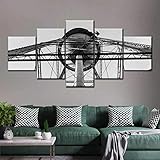 ▶ Transport und Installation: in stabile Verpackung verpackt.Notwendiges Zubehör zum Aufhängen wird zusammen mit Ihrem Gemälde verpackt. Das Bild wird in einem steifen, soliden Mehrschicht-Karton versandtum das Bild vor Beschädigung zu schützen. Jede Platte hat einen schwarzen Haken, der bereits an der Holzstange montiert ist.