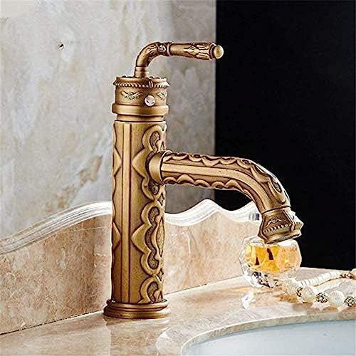 Robinet de lavabo vintage pour une rénovation de salle de bains rétro et élégante