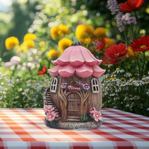 Micro-aménagements paysagers sublimés par une statue en forme de maison détaillée - 7