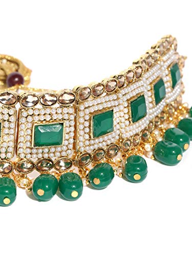 Women's Mesmerising Green Traditional Choker Jewellery Set