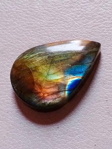 Pierre labradorite poire pour fabriquer un collier artisanal unique