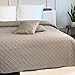 Produktbild Euromat Tagesdecke Steppdecke Bettüberwurf Gesteppte Zweiseitig Tagesdecke mit 2 Kissenbezüge 40x40 cm- (Beige Taupe- Parla 3D, 220x240 cm)