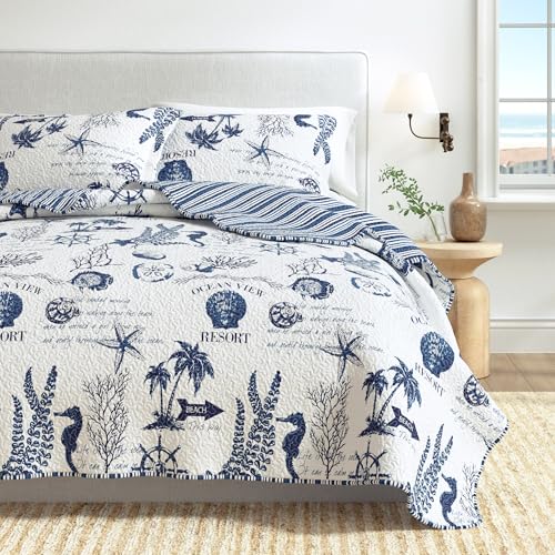 Image of Great Bay Home 3 Piece Quilt Set with Shams. Soft All-Season Microfiber Bedspread Featuring Attractive Seascape Images. Machine Washable. Catalina Collection (Full /Queen, Navy)