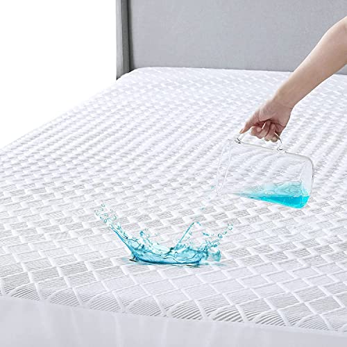 Bedsure 100% Waterproof Mattress Protector Queen Size Mattress Cover Cooling Breathable Mattress Pad Cover Fits Up 18 Inch Deep Pocket, 3D Air Fabric Rayon from Bamboo Mattress Protector