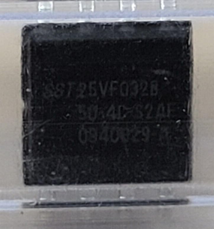 Used (1 PC) SST25VF032B-50-4C-S2A SST