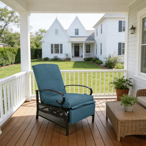 Kozyard Cushioned Lounge