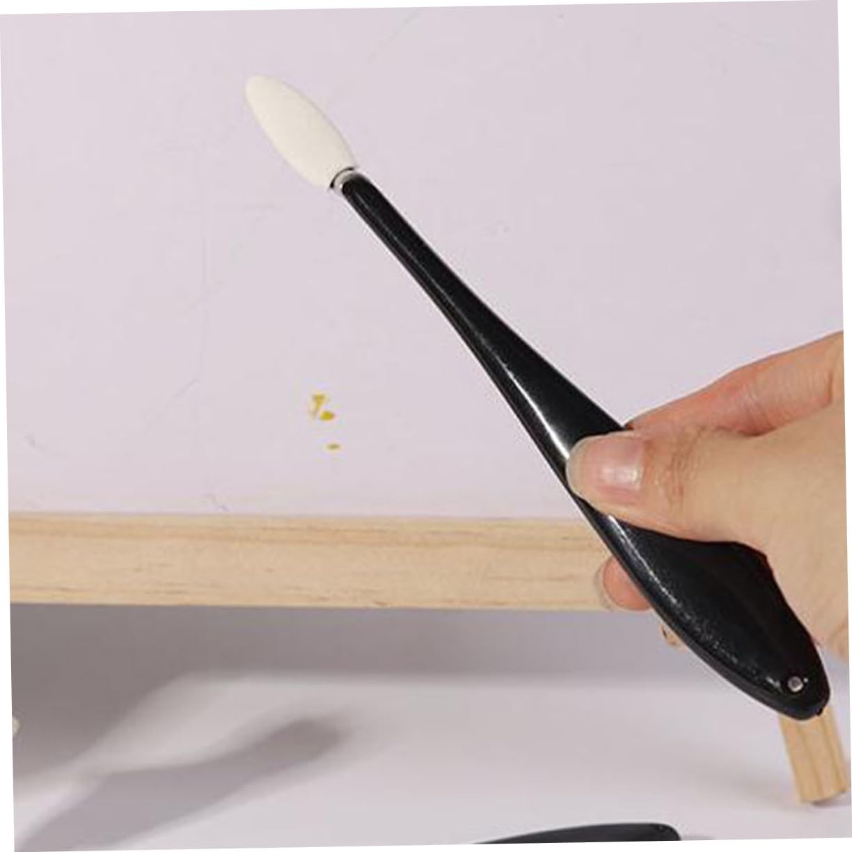 KICHOUSE Drawing Erasers and Blending Sponge Wipers for Sketching Includes Replaceable Heads Softening Lines and Texture Creation for Artists and Art Enthusiasts