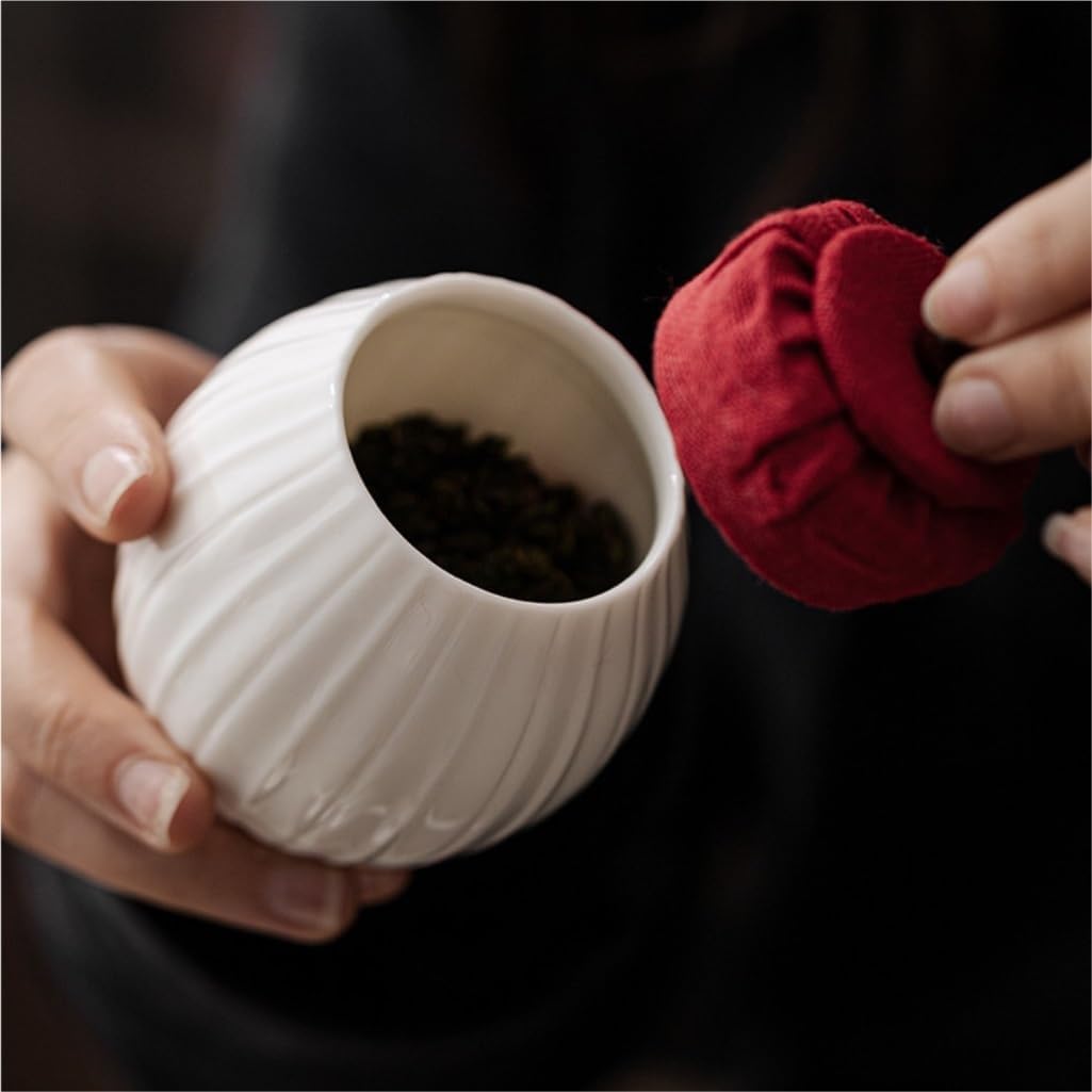 SONGCHAO Sugar Jar Ceramic Loose Tea Storage Tank Nut Coffee Cereal Sealed Tank Household Small Storage Storage Tank Portable Tea Tank Tea Canister (Color : B)