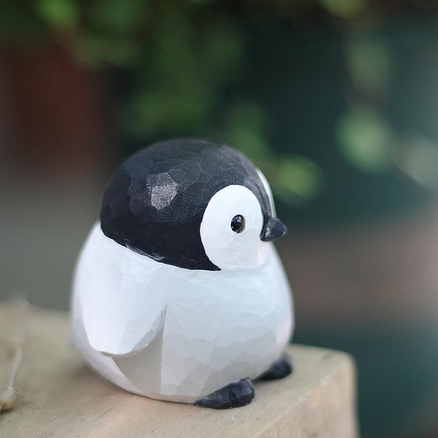 ペンギン　木彫　彫像　オブジェ　置物　インテリア　工芸品　美術品　A3329 Amazon.co.jp: TALKLEK 手彫りの木製ペンギンの置物 かわいい