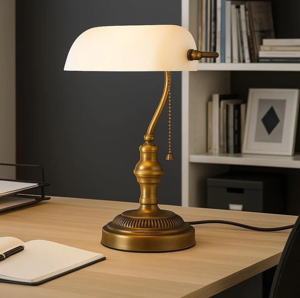 BARCELONA LED Tischlampe Vintage BANKIER E27 – Retro Schreibtischlampe mit weißem Glasschirm, Metallfuß in Messing/Chrom/Nickel, Ideal für Büro, Arbeitszimmer, Wohnzimmer und Restaurant
