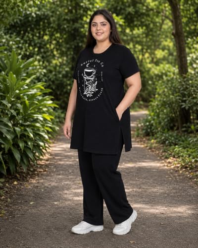 Image of In Love Women's Printed Cotton Plus Size Longline T-Shirt with Pockets | Cotton fabric - soft longline T-shirt with easy plus-size fit