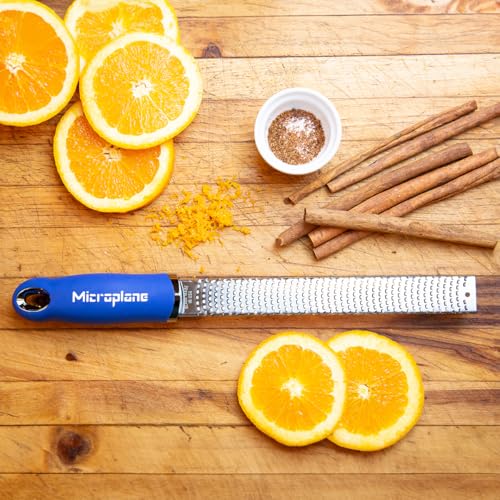 Image of Microplane Premium Classic Zester (Classic Blue)