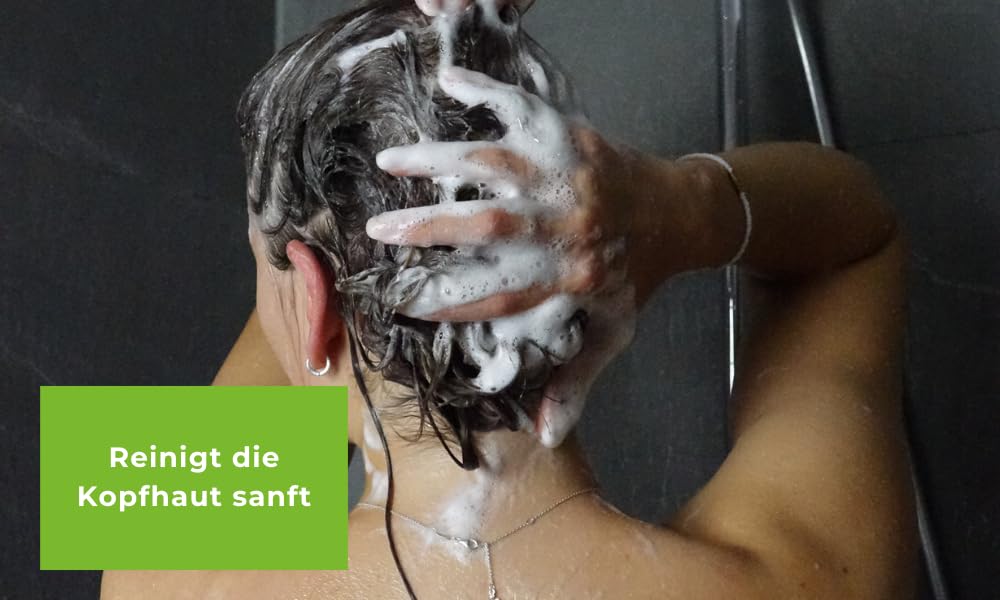 Haarseife Haar Balance von Hautwohl regeneriert die Kopfhaut und stärkt das Haar durch Jojobaöl und Traubenkernöl. Inhaltsstoffe aus kontrolliert biologischem Anabu. 70g Vegan und Duftstofffrei.