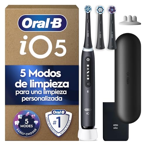 Oral-B iO 5N Cepillo de Dientes Eléctrico con Mango Recargable, 3 Cabezales y Estuche De Viaje, Diseñado por Braun - Negro , El embalaje puede variar