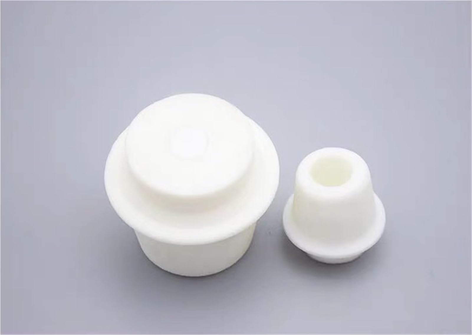 5 Stück Labor-Silikon-Stopper mit Lochstopfen für Luftschleuse, dreieckig, 48–53 mm