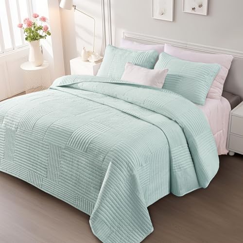 Whale Flotilla Ultra Soft California King Quilt Bedding Set, Lightweight Microfiber Aqua Blue Quilts Bedspreads Oversized, 3 Piece Ultrasonic Coverlet Bed Cover for All Seasons Whale Flotilla Ultra Soft California King Quilt Bedding Set, Lightweight Microfiber Aqua Blue Quilts Bedspreads Oversized, 3 Piece Ultrasonic Coverlet Bed Cover for All Seasons