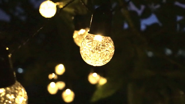 Catena Luminosa Esterno Solare Giardino: G40 50ft 20+2 Led Blub - 15M Lampade So Catena Luminosa Esterno Solare Giardino: G40 50ft 20+2 Led Blub - 15M Lampade So