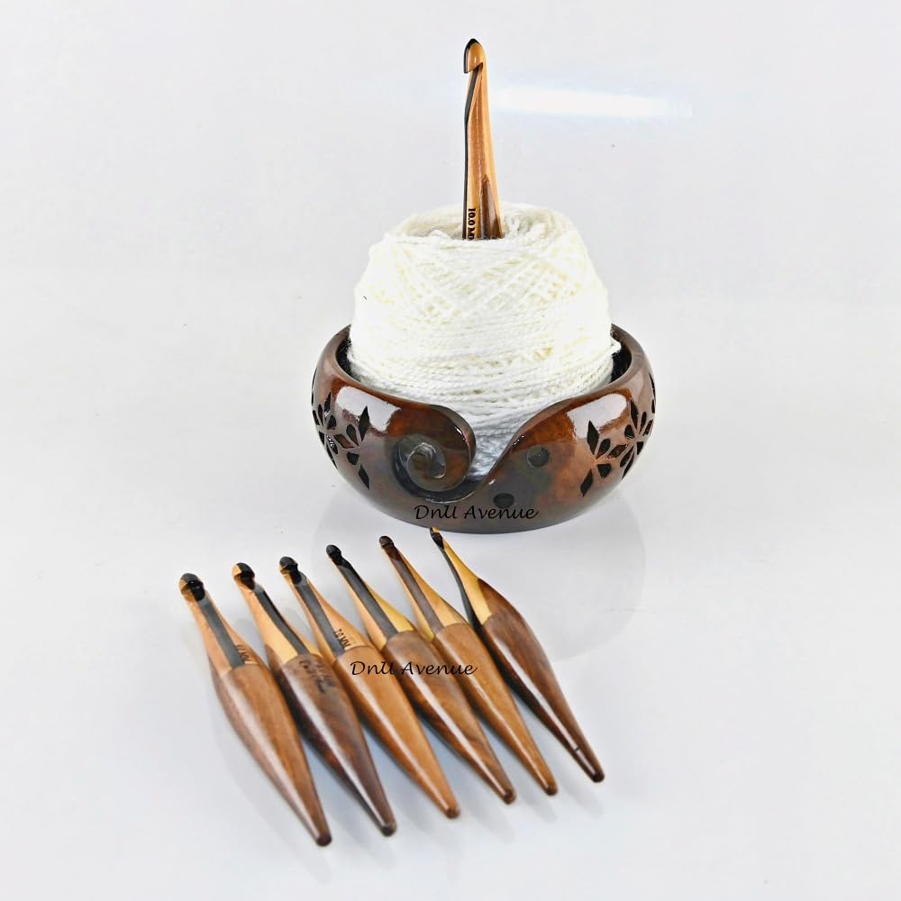 Häkelnadel Set aus Holz (7 Stück mit Schüssel) – Ergonomische Häkelnadeln aus Palisander, Größen 4 mm – 10 mm by DnU Avenue