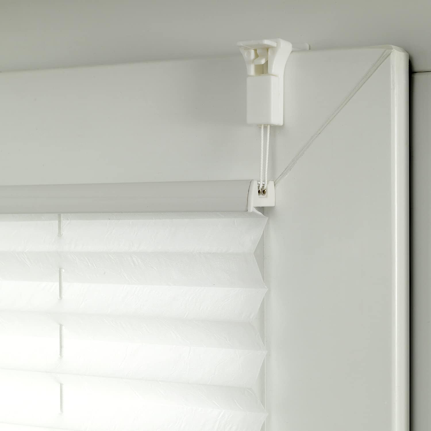 GARDINIA 2er-Set Plissee ohne Bohren, Blickdicht, Lichtdurchlässig, Einfach in der Breite kürzbar, Bella Falt-Plissee, Weiß, 60 x 130 cm BZW. 70 x 130 cm (BxH)