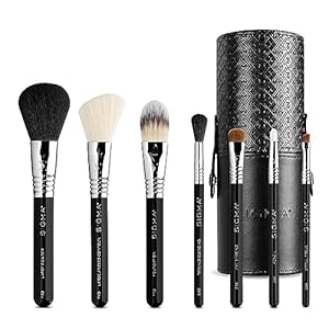 Sigma Beauty Travel Makeup Brush Set – Travel Makeup Brushes with Premium Fibers and Sleek, Durable Handles for Face & Eyes, Includes 7 Black Makeup Brushes and a Makeup Brush Cup