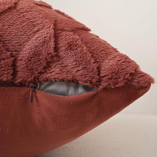 Volcanics Pack of 2 Faux Wool Throw Pillow Covers 18x18 Inches Decorative Farmhouse Velvet Couch Pillow Case Soft Plush Square Boho Cushion Pillowcase, Rust Red