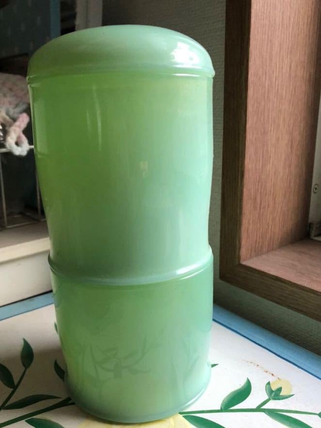昭和レトロ！ウラン緑色のガラスキャニスター　10cm 東洋佐々木ガラス - 昭和レトロ ササキガラス グリーンガラス
