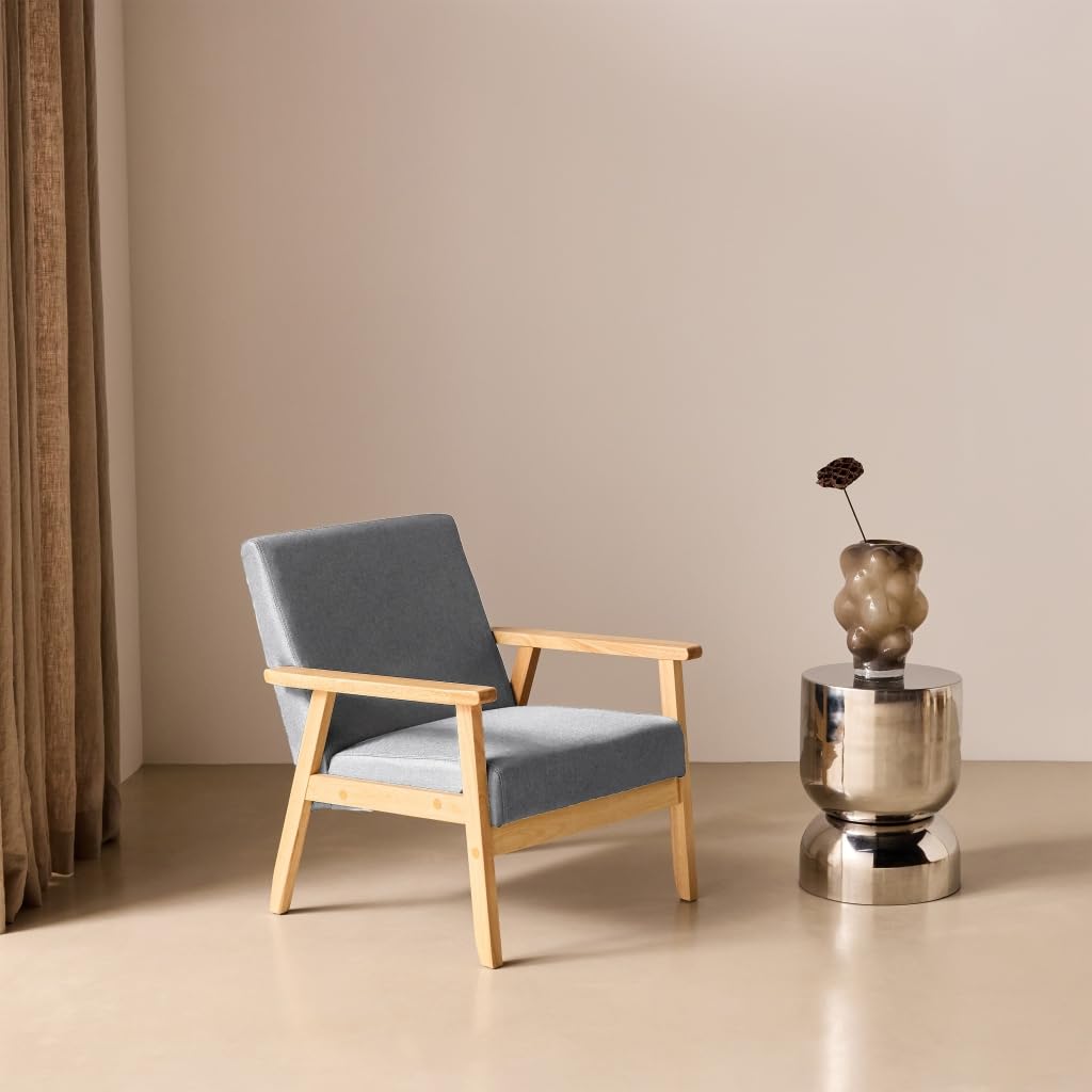 Poltrona scandinava in legno e tessuto, Isak, Grigio chiaro, 64x69.5x73 cm