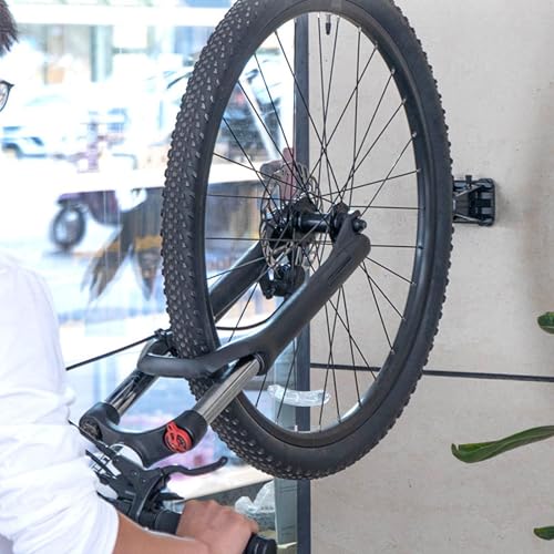 Soporte vertical de bicicletas para solucionar la falta de espacio en pisos pequeños 4