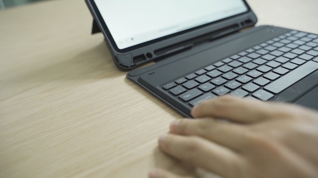 Amazon.co.jp: Inateck iPad Air 5 キーボード/iPad Air 4 キーボード