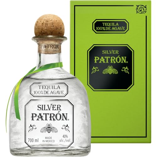 PATRÓN Silver è una tequila morbida e pregiata che nasce dal 100% della migliore agave blu weber, prodotta artigianalmente in Messico in piccoli lotti e presentata in bottiglie numerate a mano