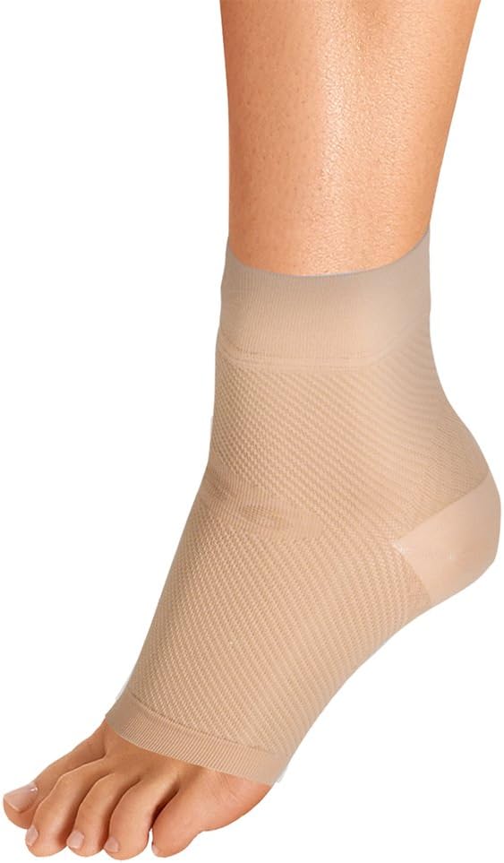 OrthoSleeve FS6 Foot Bracing (Single Sleeve) treats Plantar Fasciitis, Achilles Tendonitis and relieves heel pain in a soft, moisture-wicking fabric