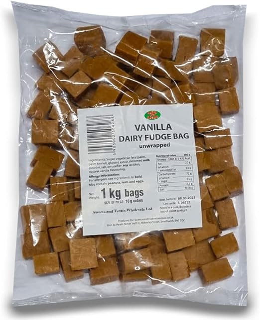 Vanilla Fudge 1kg Bulk Bag Bulk Sweets Traditional Cubes of Creamy Fudge Sweets and Treats