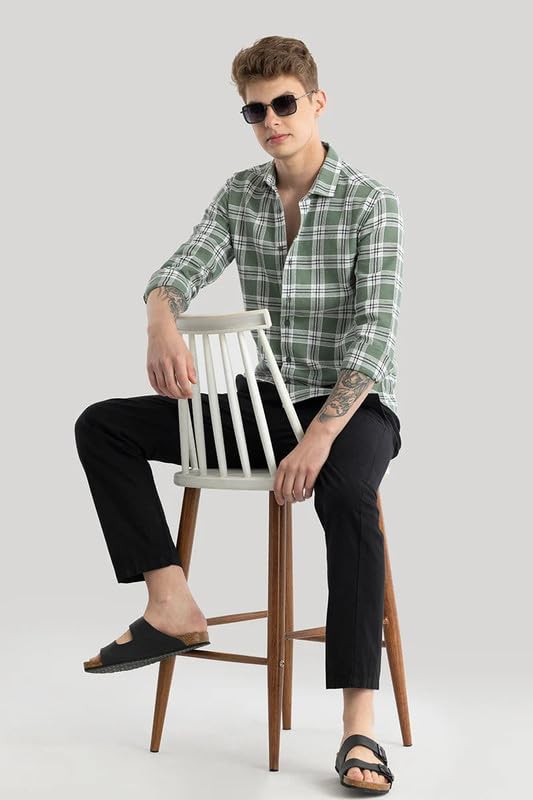 Image of Men's Cotton Casual Checked Classic Collar Slim Fit Shirt