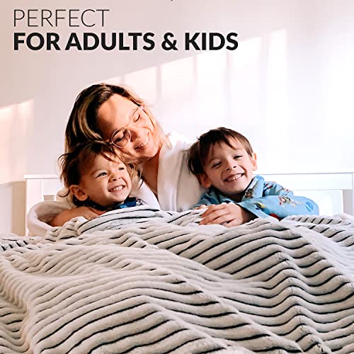 Green Orange Fleece Throw Blanket For Couch – 50X60 For Adult And Kids, Lightweight, Black And White – Soft, Plush, Fluffy, Warm, Cozy – Perfect For Bed, Sofa #TOP5