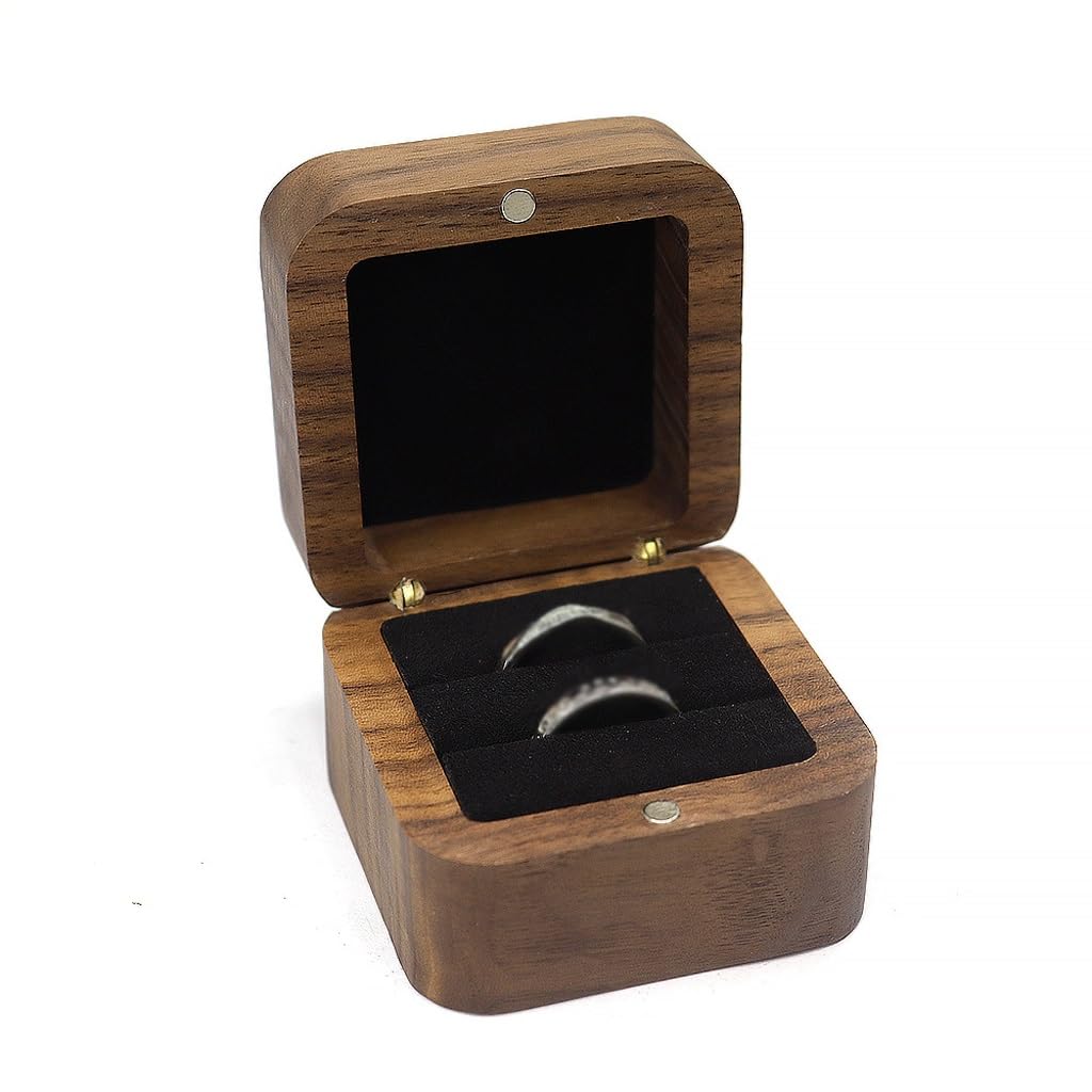 Boîte à bagues de fiançailles carrée et emballage de bijoux de mariage
