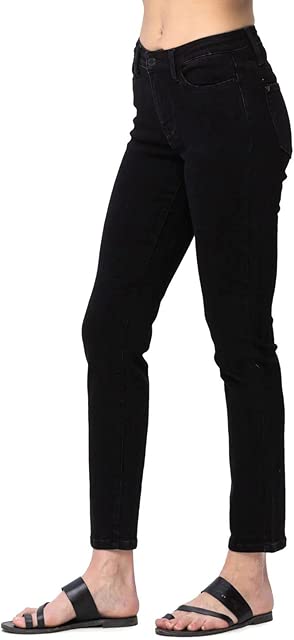 Judy Blue Women's Mid Rise Basic Slim Fit Jeans