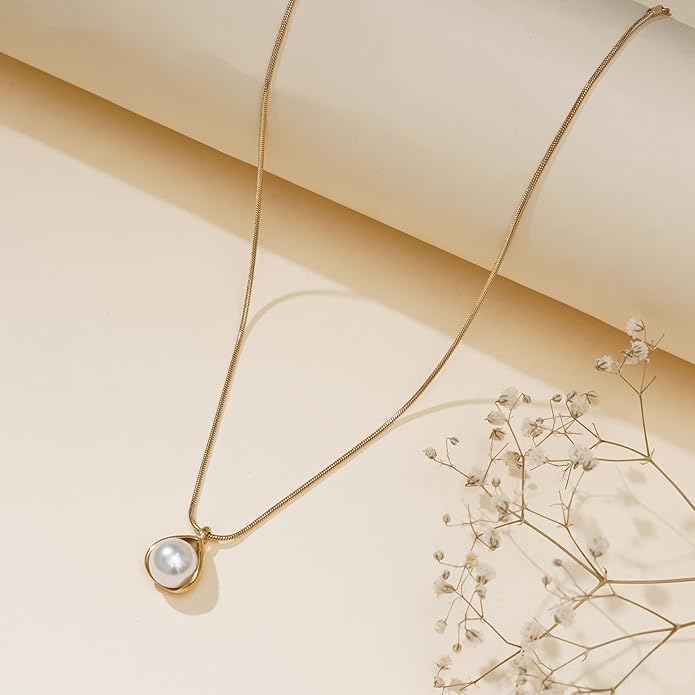 Image of Necklace Set For Women Stylish | Anti Tarnish Waterproof Stainless Steel Chain Pendant Necklaces Jewelry for Love | Gold Plated Jewellery Accessories for Woman & Girls | Birthday Gift for Wife & Girlfriend