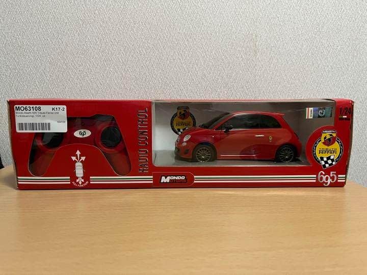 アバルト695 トリビュートフェラーリ ラジコン 1/24