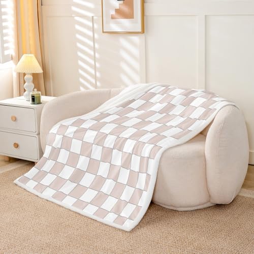 Image of Erosebridal Light Pink Checkered Sherpa Blanket Throw 50 inchX60 inch White Cream Checkerboard Fleece Bed Blanket,Buffalo Plaid Grid Throw Blanket For Kids Girls Teen Aesthetic Geometric Gingham Fuzzy Blanket