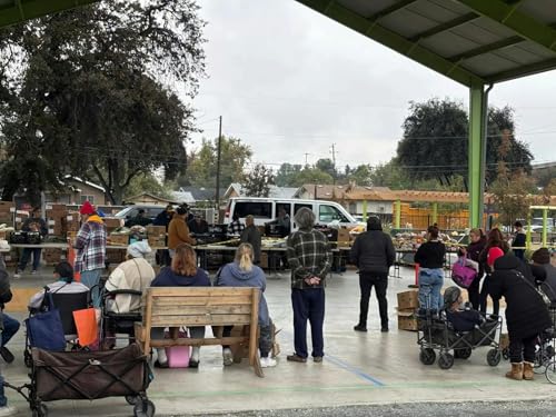 Fresno Looks To Shed Poverty Label Podcast Por  arte de portada