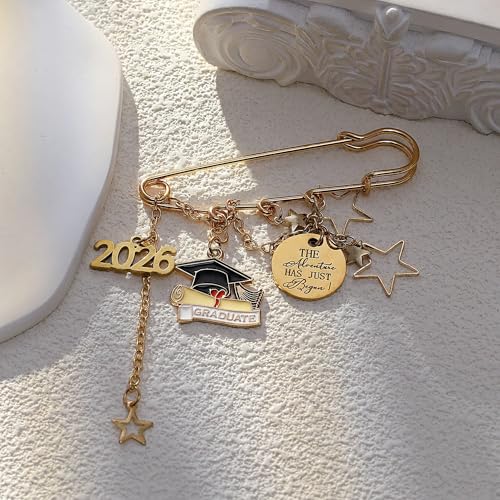 Image of MollyQueen Graduation Decorations Class of 2026 Graduation Pins Souvenir Emblem Graduation Pins Congrats Badges Graduation Cap Brooch Pin Inspiration Jewelry Gift for Her /Him